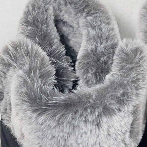 Skechers On the Go Joy Gen 5 GOGA Mat Air Cooled Faux Fur Blk Ankle Boots Wom 10 - Picture 3 of 13